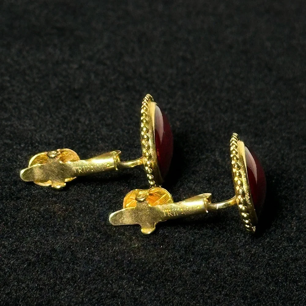 TRIFARI • Vintage Red Enamel & Gold Clip-on Signed Estate Earrings | GVC